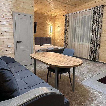 Vavilon Apartman Karakol Kültér fotó