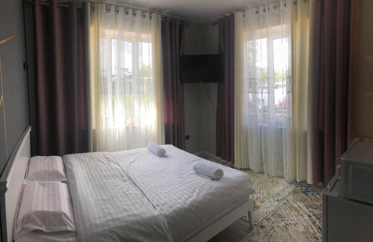 Vavilon Apartman Karakol Kültér fotó