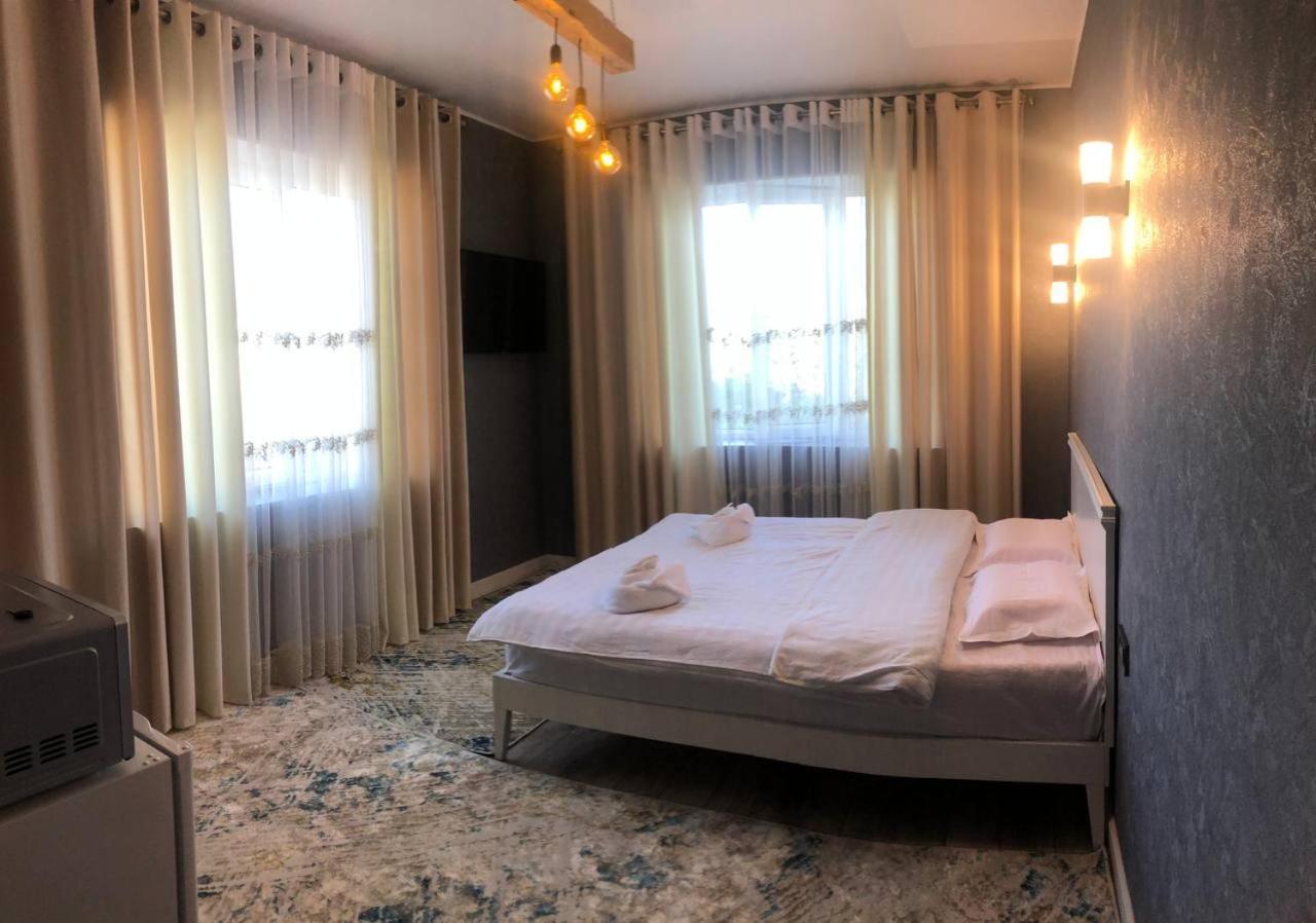 Vavilon Apartman Karakol Kültér fotó