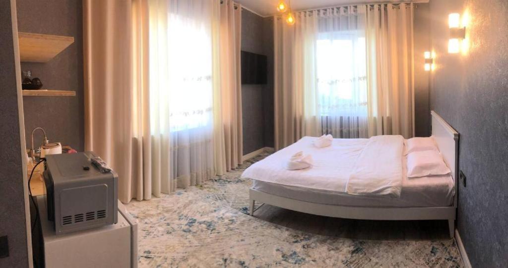 Vavilon Apartman Karakol Kültér fotó