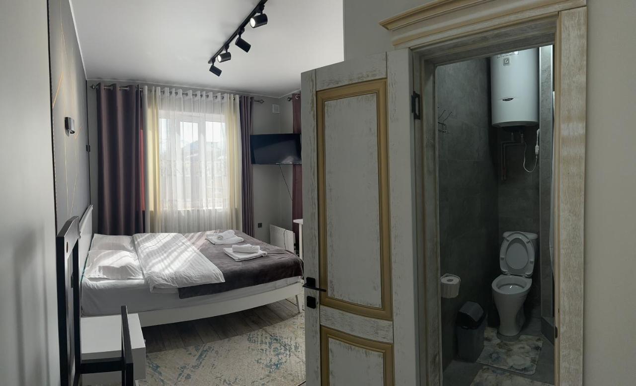 Vavilon Apartman Karakol Kültér fotó