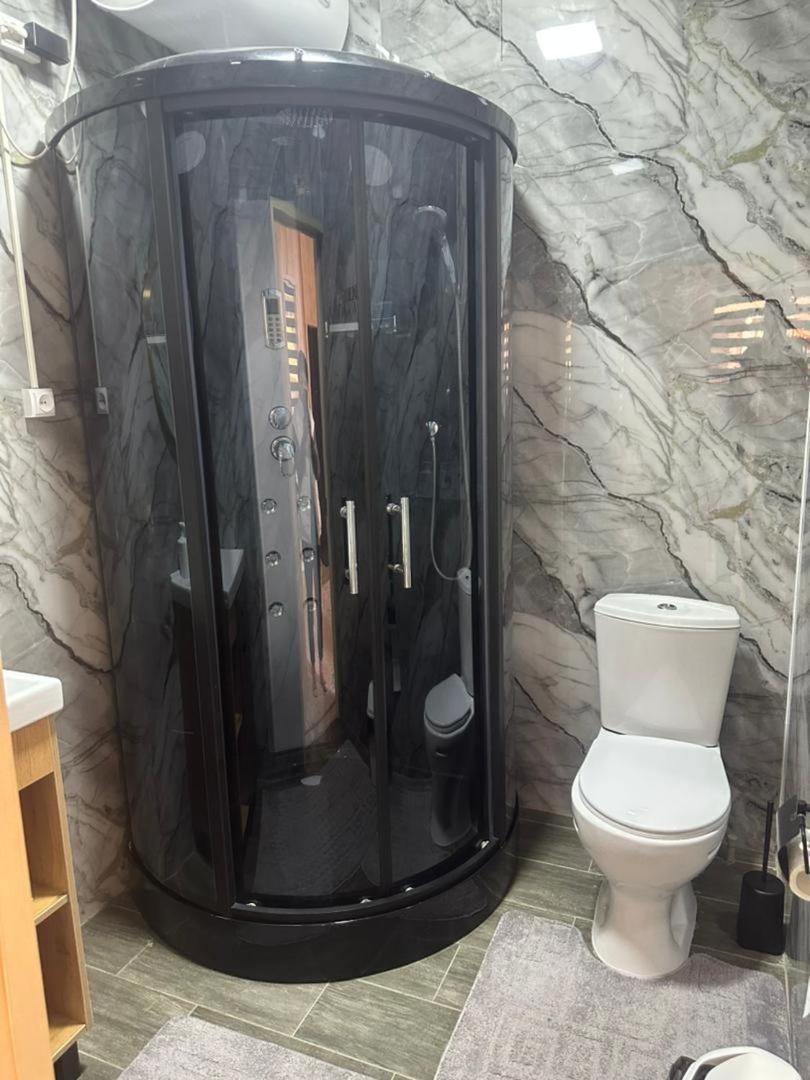 Vavilon Apartman Karakol Kültér fotó